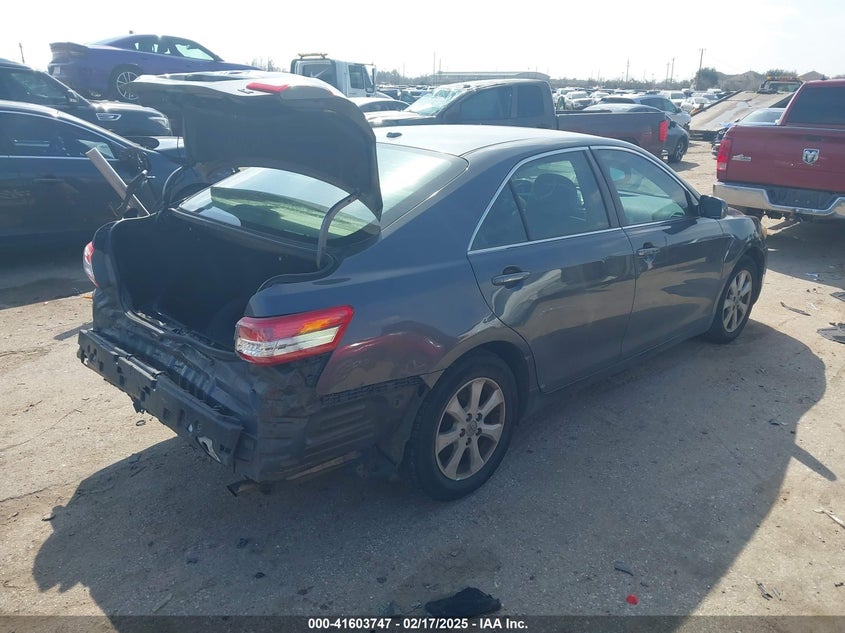2011 TOYOTA CAMRY VIN: 4T1BF3EK5BU652705