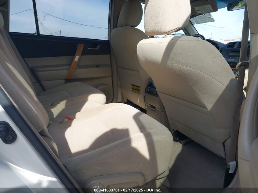 2008 Toyota Highlander Hybrid VIN: JTEEW41A382007393 Lot: 41603751