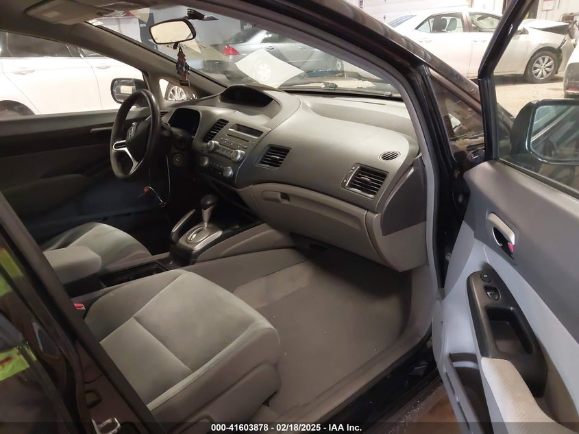 2010 HONDA CIVIC VIN: 19XFA1F54AE087376