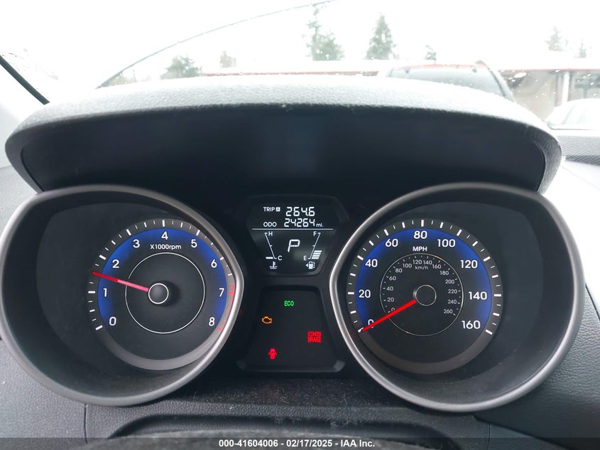 2013 HYUNDAI ELANTRA VIN: KMHDH4AE5DU921068