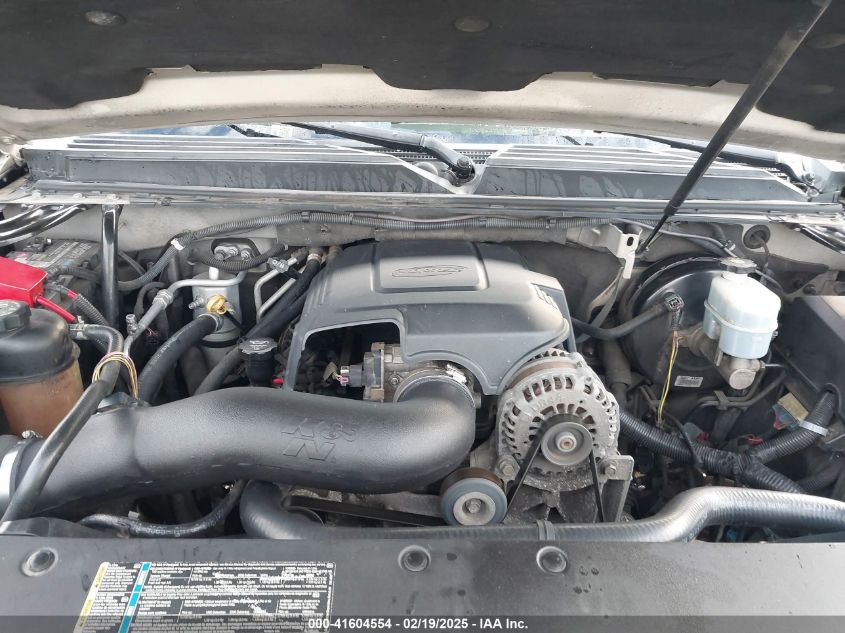 2010 Cadillac Escalade Premium VIN: 1GYUKCEF3AR168748 Lot: 41604554