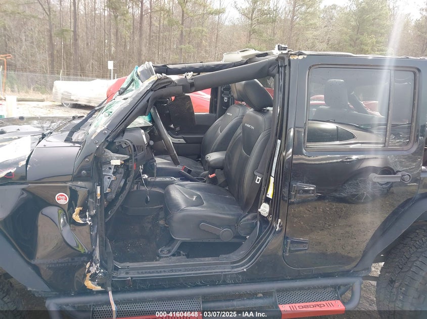 2015 JEEP WRANGLER UNLIMITED VIN: 1C4BJWFG7FL711036