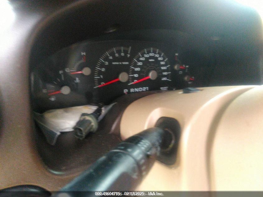 2003 Ford Expedition Eddie Bauer VIN: 1FMRU17W23LB03317 Lot: 41604705