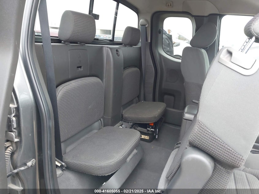 2006 NISSAN FRONTIER VIN: 1N6AD06U16C452319