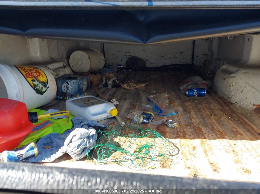 2001 Ford F-350 Xl/Xlt VIN: 1FTSF31L01EB57159 Lot: 41605363