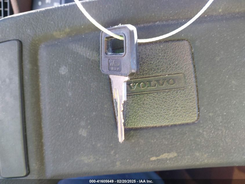 1983 Volvo 245 Dl/Gl VIN: YV1AX8856D1485673 Lot: 41605649