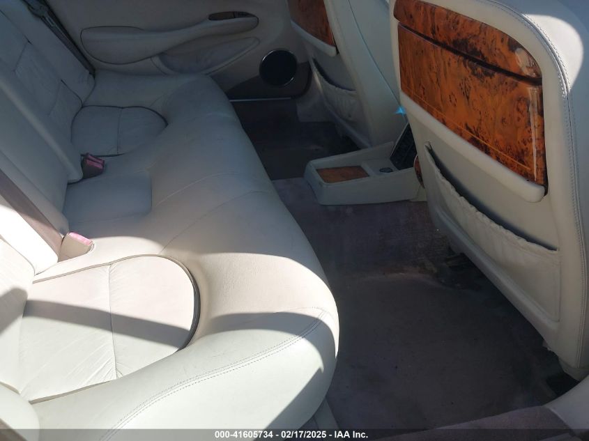 1998 Jaguar Xj Vanden Plas VIN: SAJKX6242WC823240 Lot: 41605734