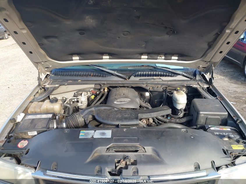 2004 Chevrolet Suburban 1500 Ls VIN: 3GNFK16T44G301083 Lot: 43392471