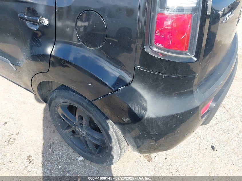 2011 KIA SOUL VIN: KNDJT2A20B7225763