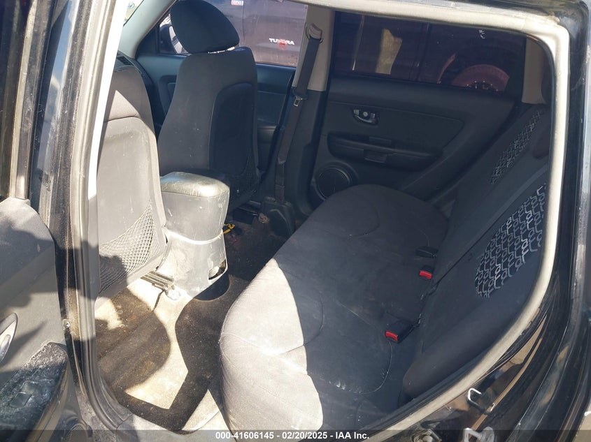 2011 KIA SOUL VIN: KNDJT2A20B7225763