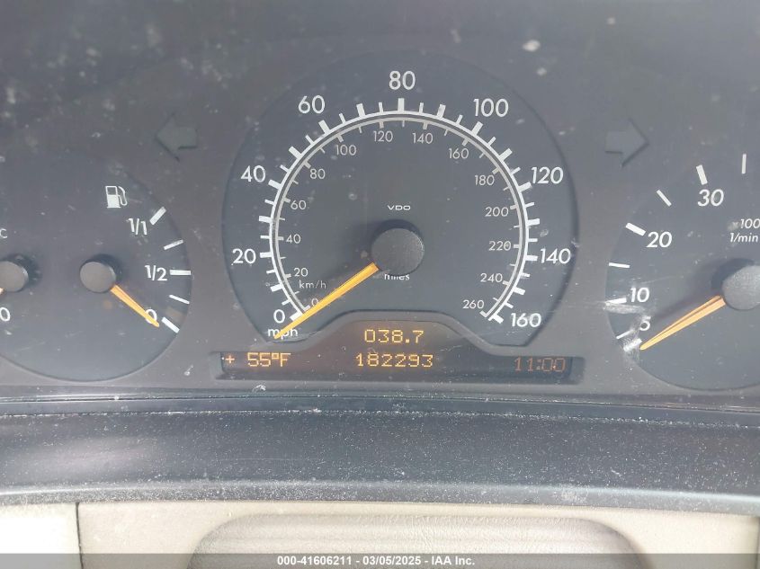 1999 Mercedes-Benz E 320 Awd VIN: WDBJF82H3XX025608 Lot: 41606211