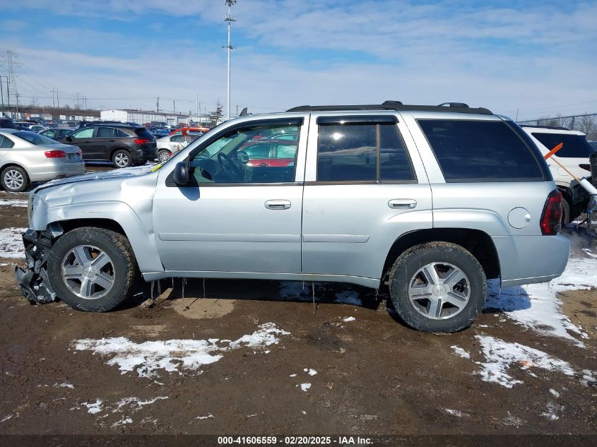 2007 Chevrolet Trailblazer Lt VIN: 1GNDT13SX72132832 Lot: 41606559