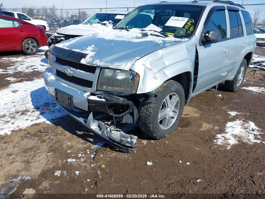 2007 Chevrolet Trailblazer Lt VIN: 1GNDT13SX72132832 Lot: 41606559