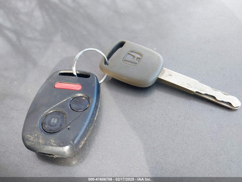 2007 HONDA CIVIC VIN: 1HGFA16537L107330