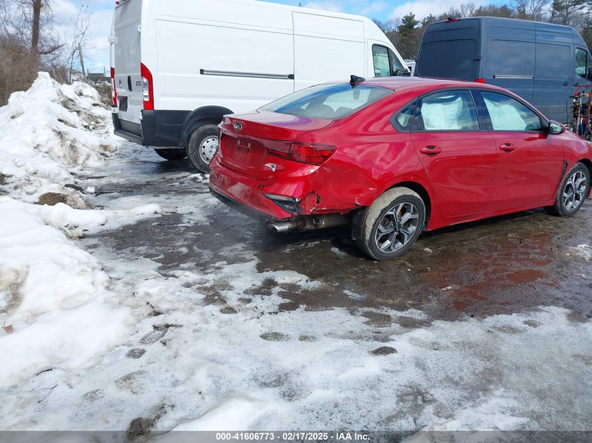 2019 KIA FORTE VIN: 3KPF24AD7KE124502