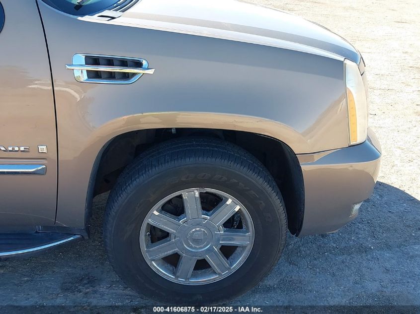 2007 Cadillac Escalade Standard VIN: 1GYEC63827R291036 Lot: 41606875