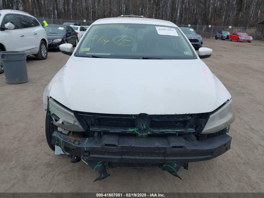 2011 VOLKSWAGEN JETTA VIN: 3VWDZ7AJ3BM373215