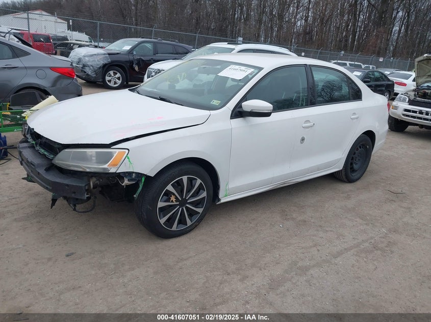 2011 VOLKSWAGEN JETTA VIN: 3VWDZ7AJ3BM373215