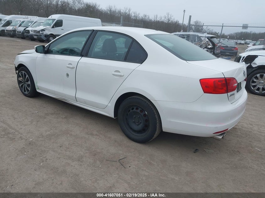 2011 VOLKSWAGEN JETTA VIN: 3VWDZ7AJ3BM373215