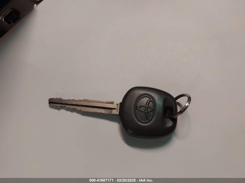 2006 Toyota 4Runner Sr5 V8 VIN: JTEBT14R068036145 Lot: 41607171