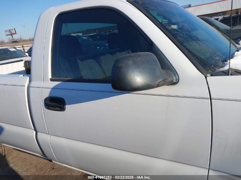 2004 GMC Sierra 1500 Work Truck VIN: 1GTEC14V14Z156381 Lot: 41607253