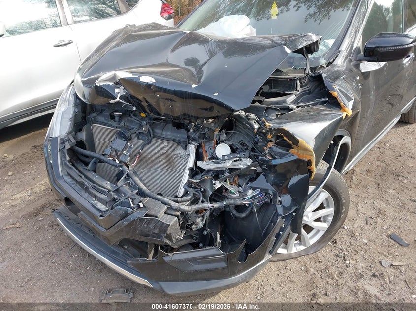 2018 NISSAN ROGUE SV - KNMAT2MV5JP549117