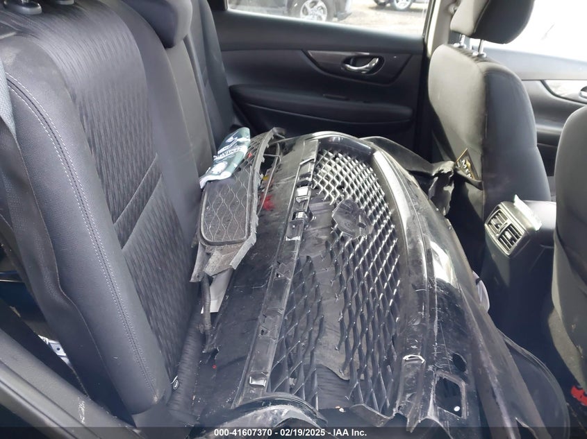 2018 NISSAN ROGUE SV - KNMAT2MV5JP549117