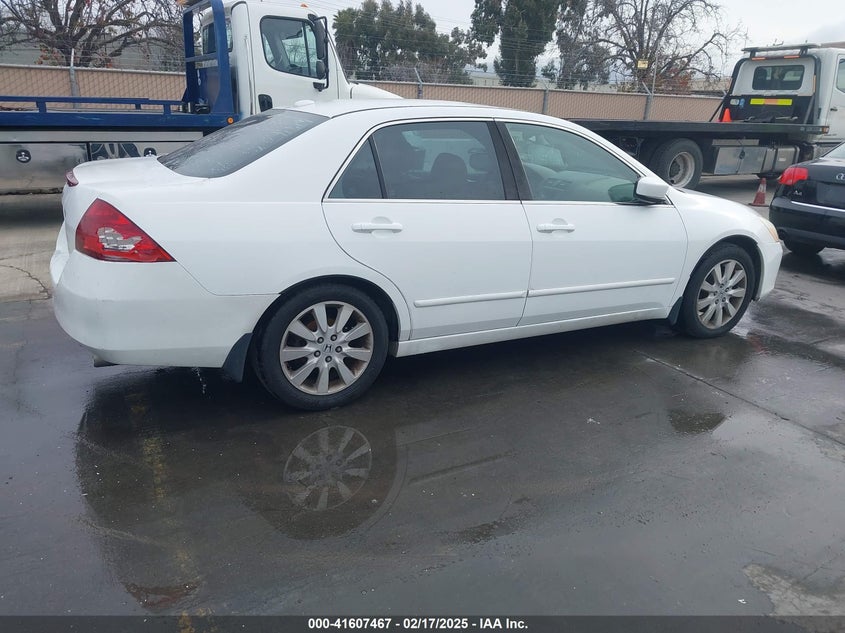2007 HONDA ACCORD VIN: 1HGCM66597A035925