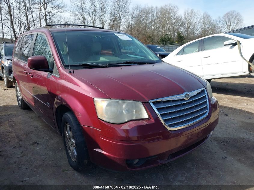 2008 Chrysler Town & Country