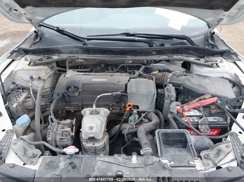 2017 HONDA ACCORD VIN: 1HGCR2F57HA097366