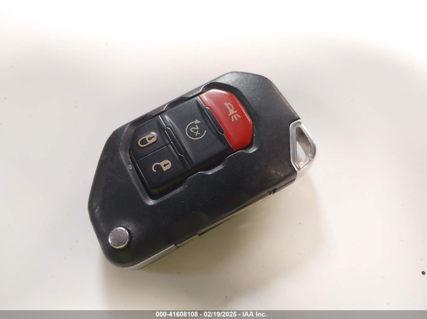 2018 JEEP WRANGLER UNLIMITED SAHARA 4X4 - 1C4HJXEG6JW280522