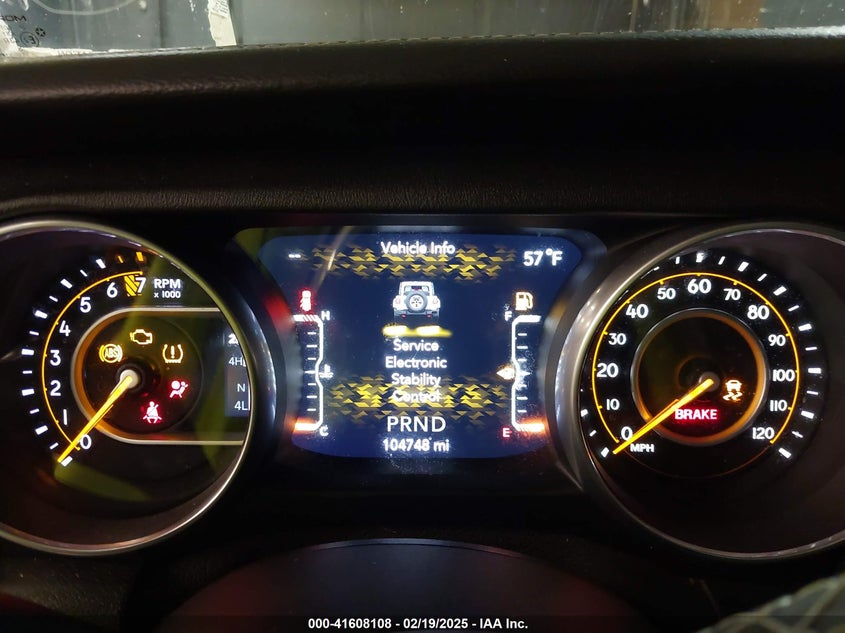 2018 JEEP WRANGLER UNLIMITED SAHARA 4X4 - 1C4HJXEG6JW280522