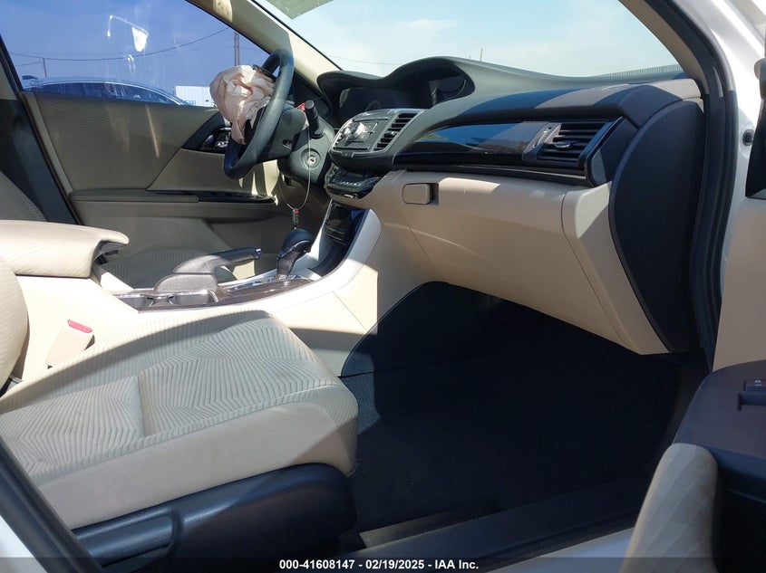 2016 HONDA ACCORD VIN: 1HGCR2F39GA172680