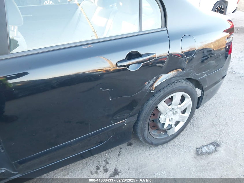 2010 HONDA CIVIC VIN: 19XFA1F5XAE069576