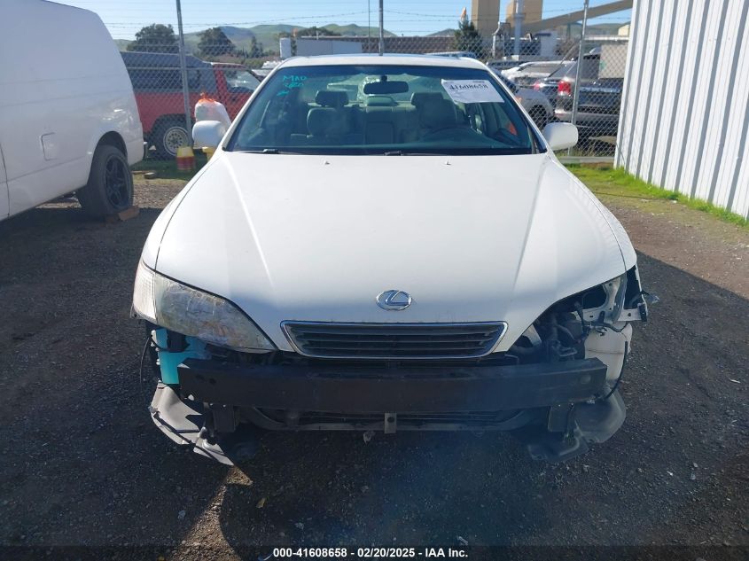 1998 Lexus Es 300 VIN: JT8BF28GXW0135594 Lot: 41608658