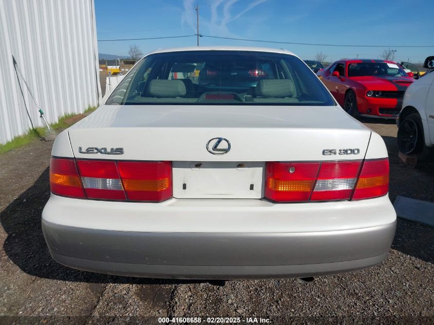 1998 Lexus Es 300 VIN: JT8BF28GXW0135594 Lot: 41608658
