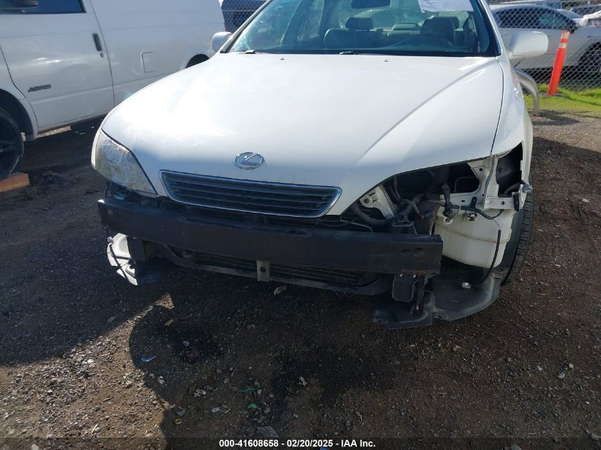 1998 Lexus Es 300 VIN: JT8BF28GXW0135594 Lot: 41608658