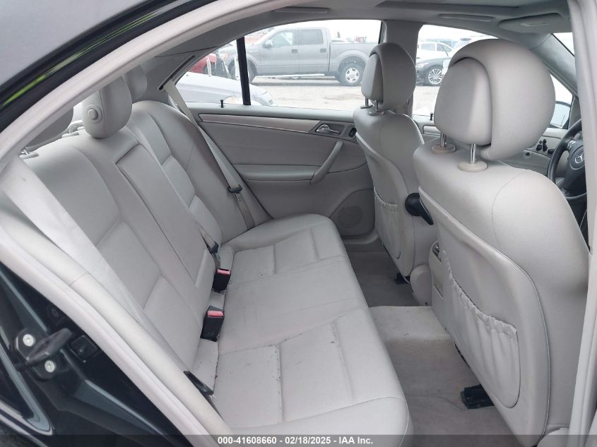 2006 Mercedes-Benz C 230 Sport VIN: WDBRF52H66A825077 Lot: 41608660