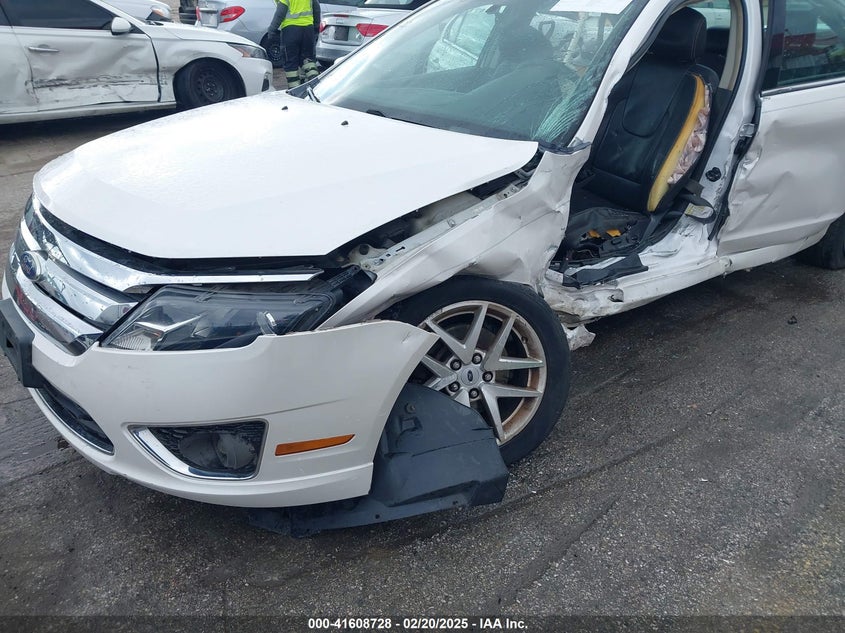 2011 FORD FUSION VIN: 3FAHP0JA6BR182270