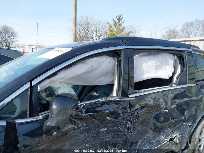 2022 CHRYSLER PACIFICA TOURING L - 2C4RC1BG7NR179214