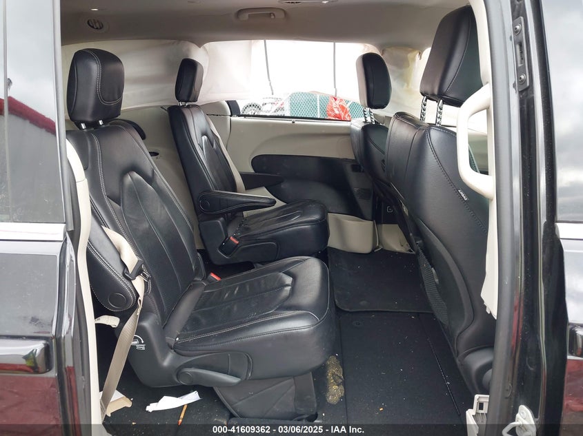 2022 CHRYSLER PACIFICA TOURING L - 2C4RC1BG7NR179214