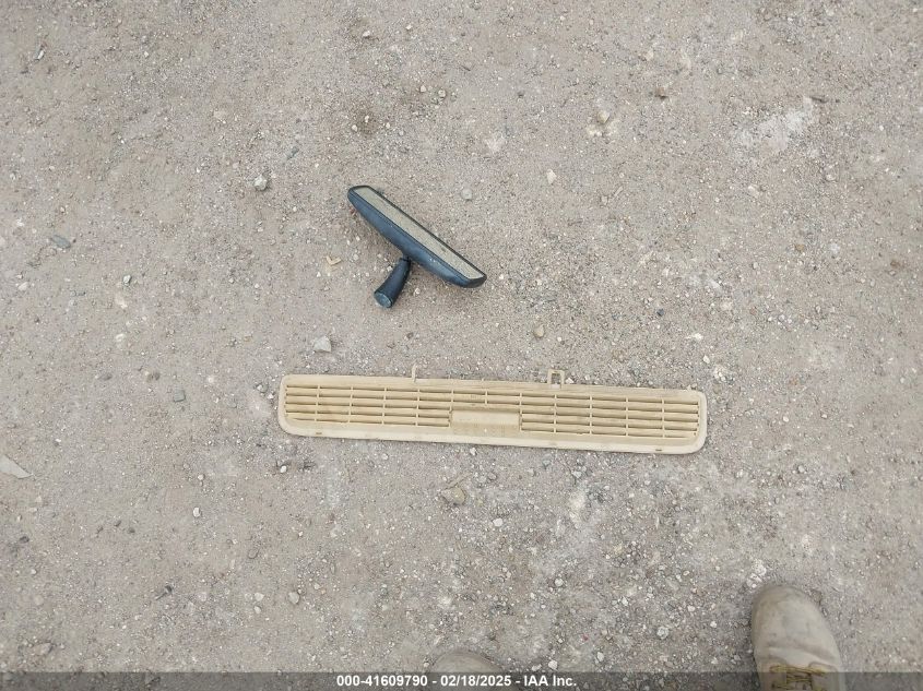 2007 Volkswagen Jetta Wolfsburg Edition VIN: 3VWEG71K47M059325 Lot: 41609790