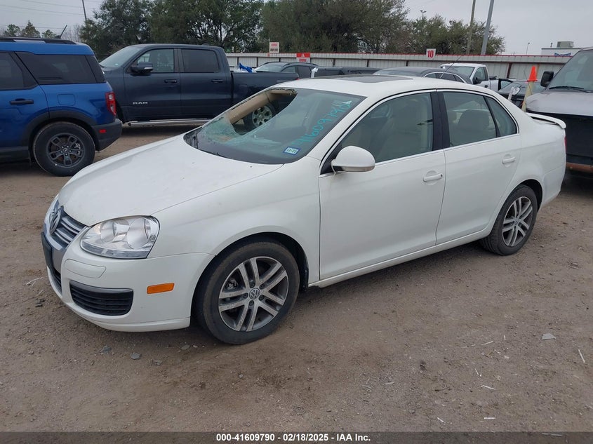 2007 VOLKSWAGEN JETTA VIN: 3VWEG71K47M059325