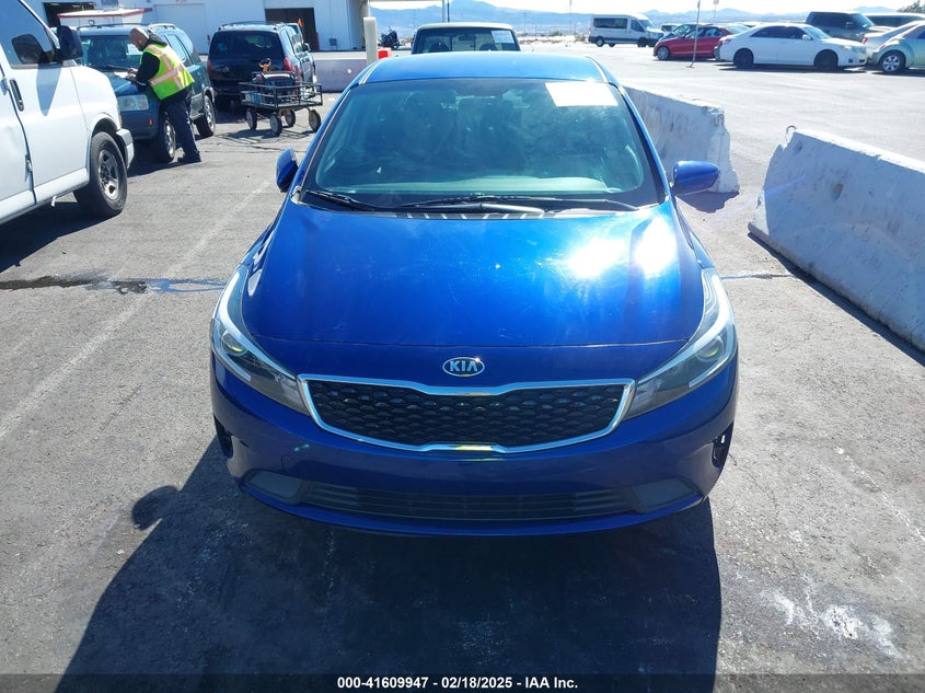 2017 KIA FORTE LX - 3KPFL4A76HE129481