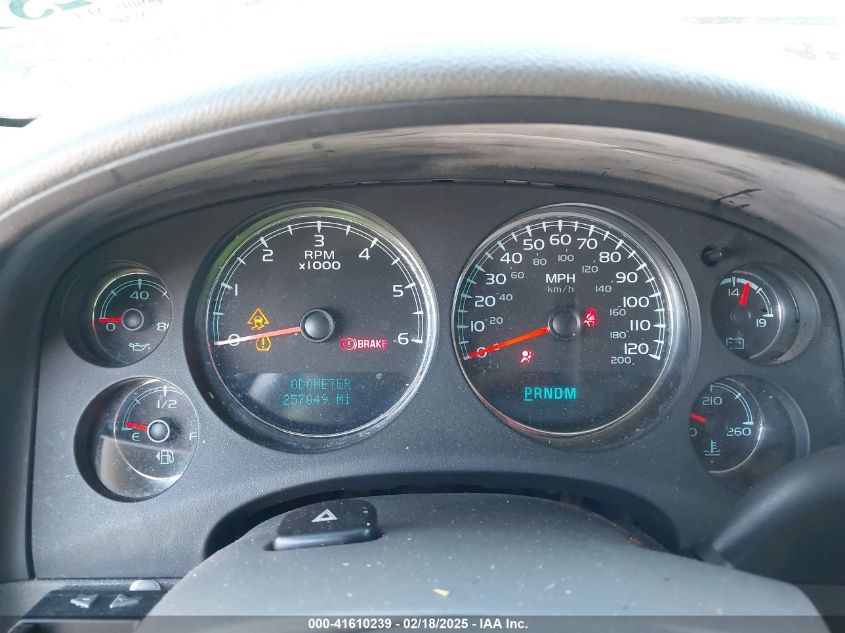 2011 GMC Yukon VIN: 1GKS2GE08BR235424 Lot: 41610239