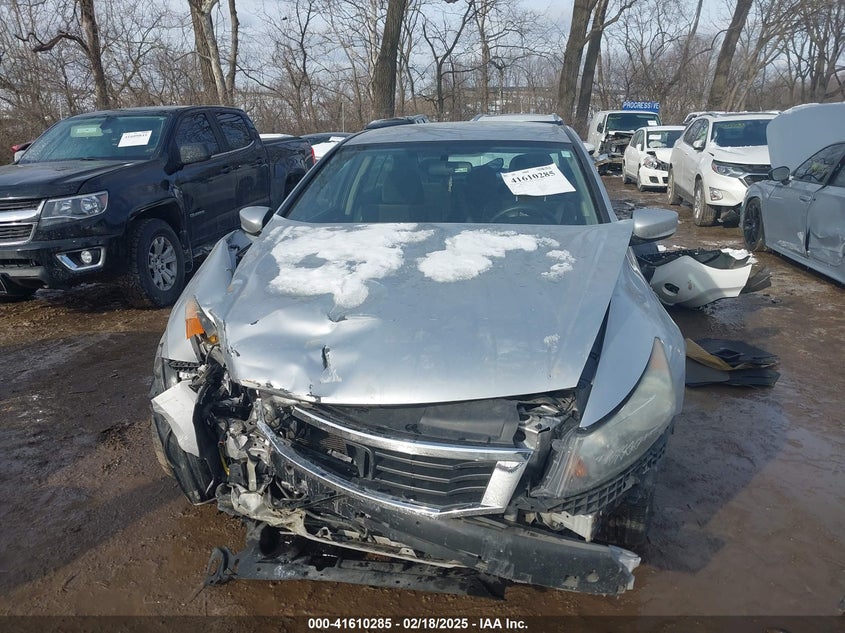 2008 HONDA ACCORD VIN: 1HGCP26488A110946