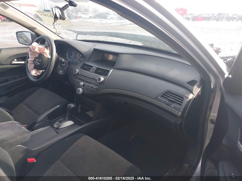 2008 HONDA ACCORD VIN: 1HGCP26488A110946
