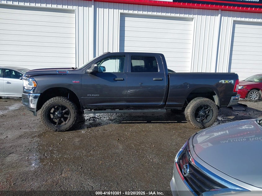 2020 RAM 2500 VIN: 3C6UR5CJ7LG303941