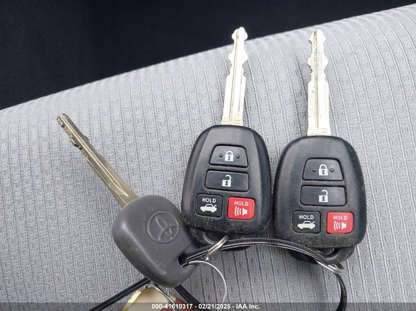2016 TOYOTA CAMRY VIN: 4T1BF1FK6GU207934