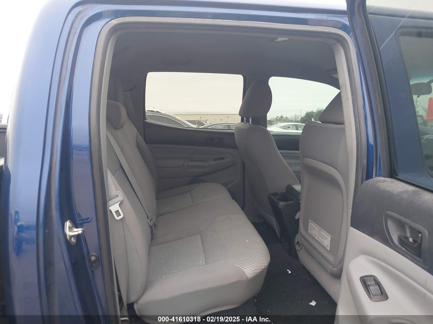 2015 TOYOTA TACOMA VIN: 5TFJU4GN1FX077171